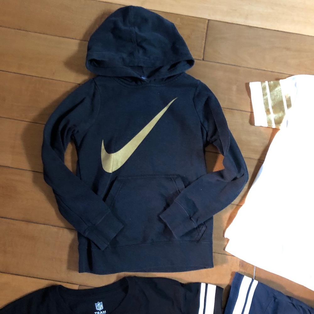 Nike Sporty Girls Lot of 4 Pieces - Picture 3 of 8